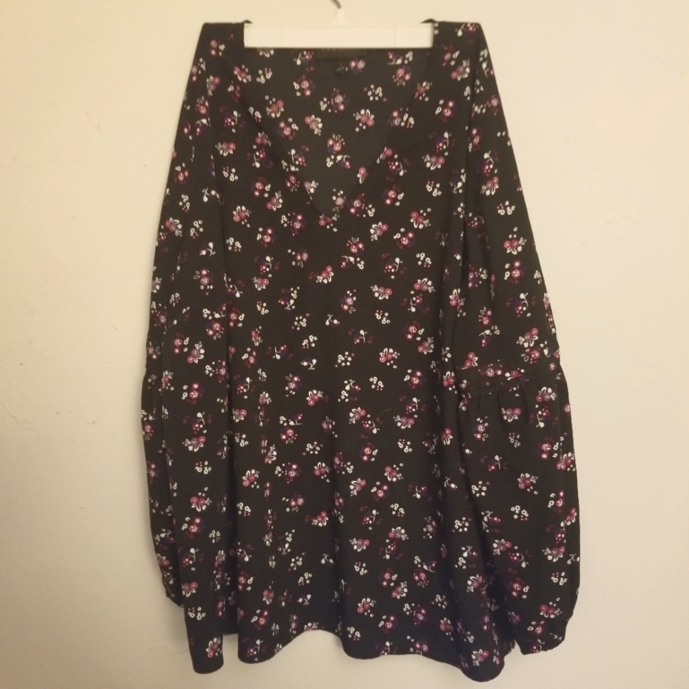 Lane Bryant Black floral Pintuck Crepe Blouse